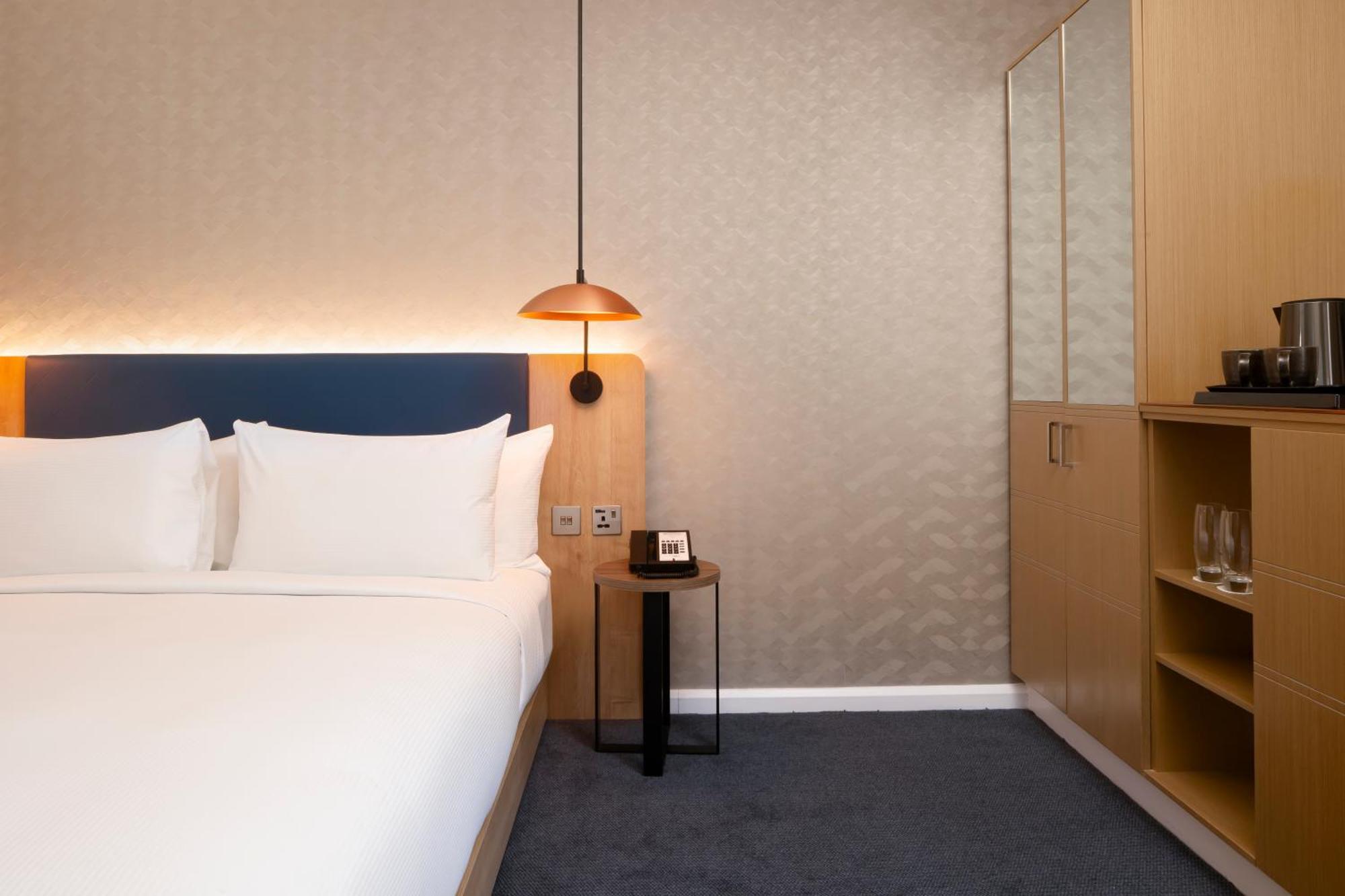 King Room,1697774103:JPEG