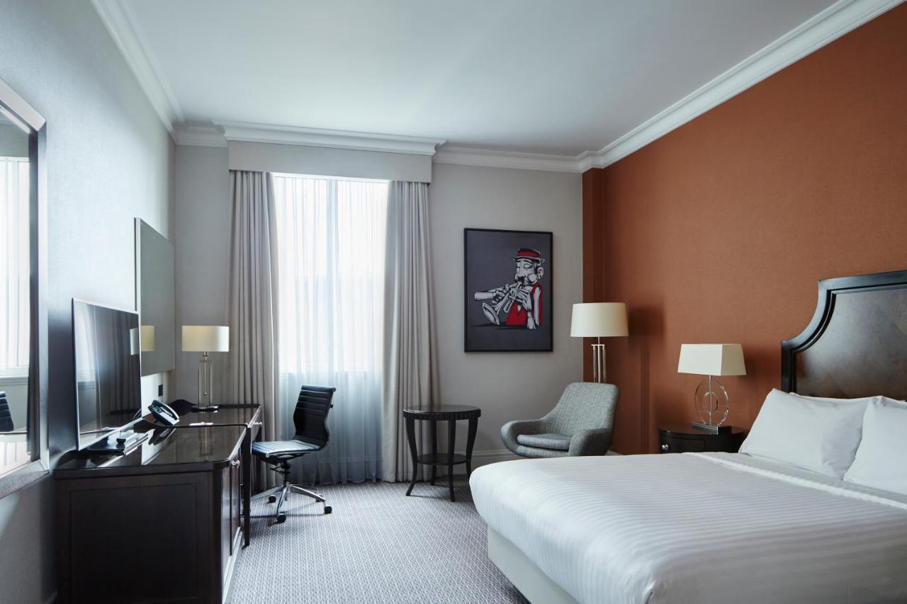 Deluxe King or Queen Room,974754226:JPEG